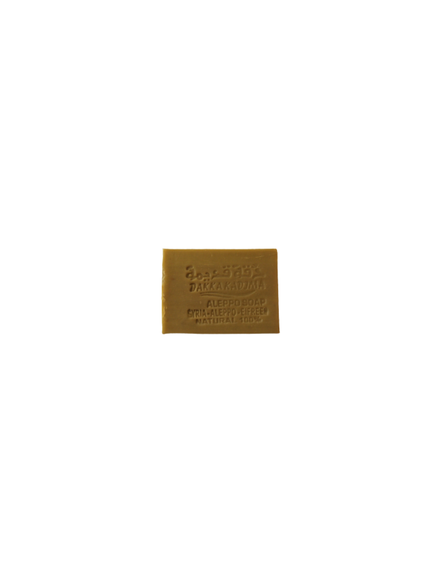 Savon à l'oud, musc, ambre et santal Dakka